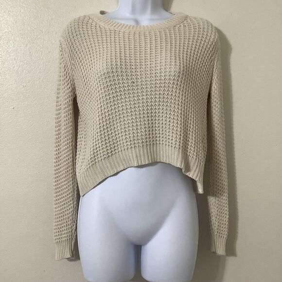 Brandy Melville Minimalist Clean Girl Closet Staple Influencer Knit Sweater OS - Picture 1 of 10